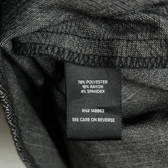 Torrid Womens Gray/Black Chevron Ponte Peplum Tank Size 2X Side Zip RN 148862 - Picture 9 of 10